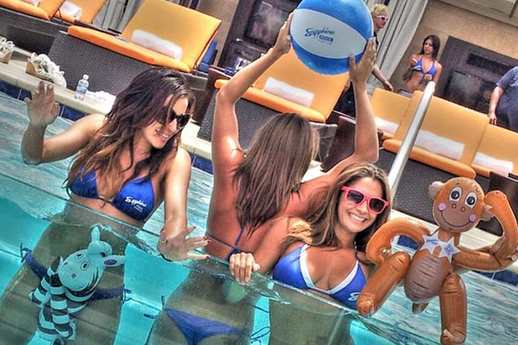 Top 5 Las Vegas Day Clubs & Pool Parties to Experience in 2017