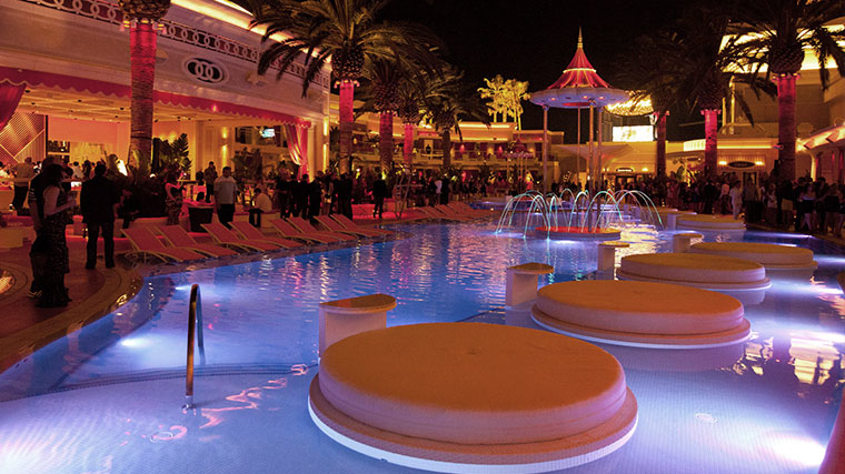 Vegas vacation nightlife Surrender nightclub